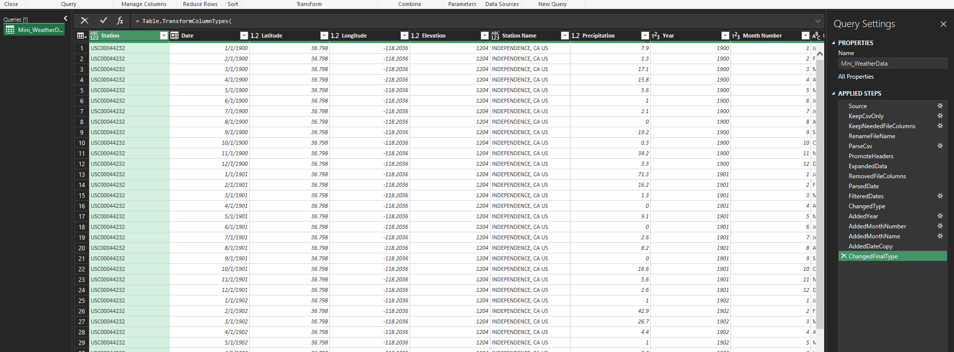 Power Query editor showing transformation steps for the Mini WeatherData query